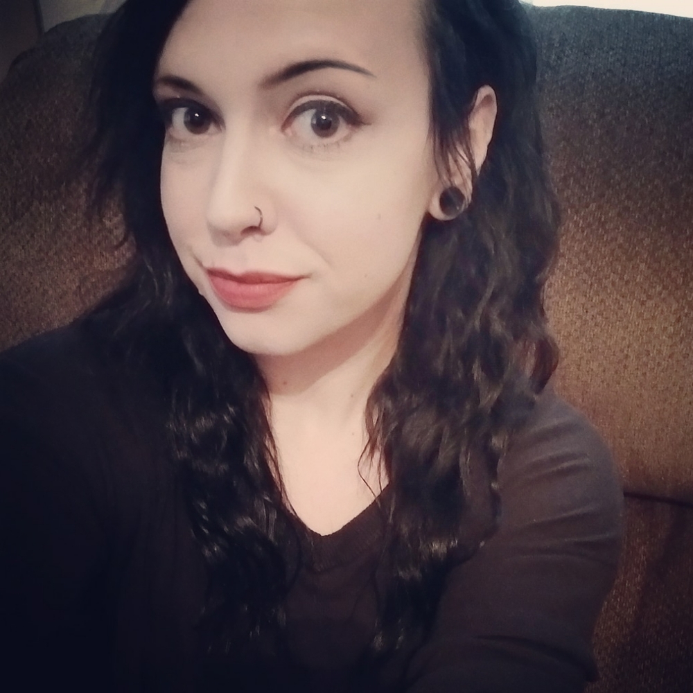 Meet your Posher, Kayla